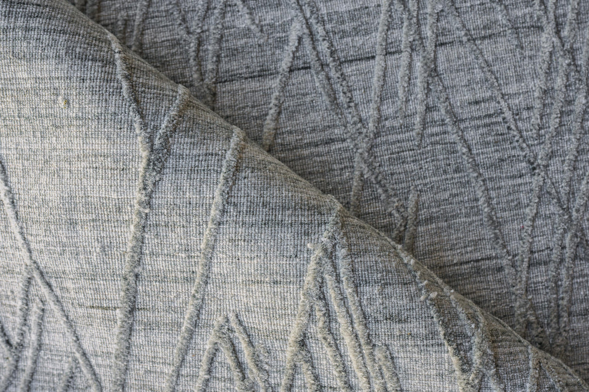 Exquisite Rugs Crescendo Hand Loomed Bamboo Silk in 4905 Charcoal Gray 9' x 12' Area Rug