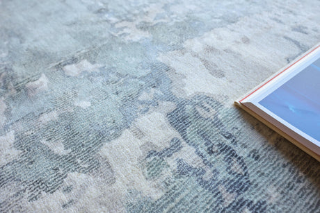 Exquisite Rugs Laguna Hand-loomed Wool/Bamboo Silk 4953 Blue/Multi 4' x 6' Area Rug