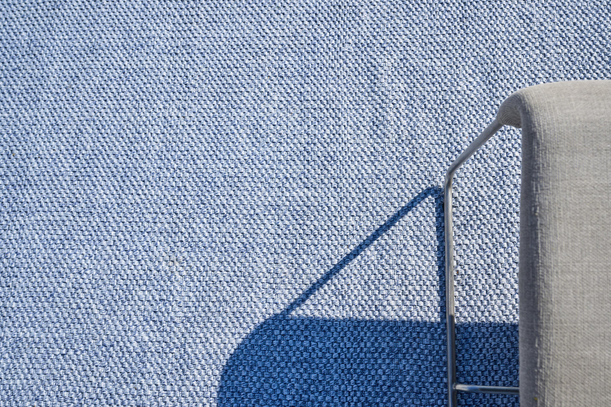 Exquisite Rugs Bali Indoor/Outdoor Flatweave PET yarn 4980 Light Blue 2' x 3' Area Rug