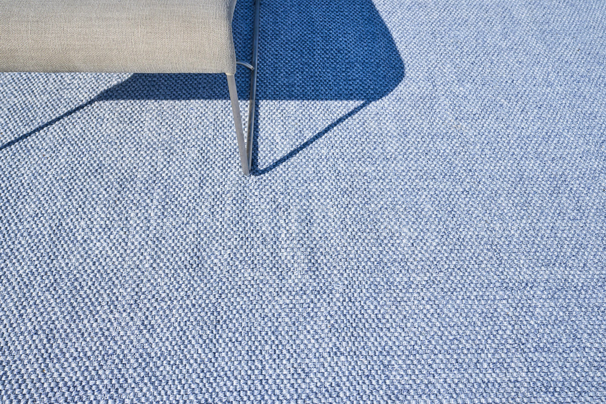 Exquisite Rugs Bali Indoor/Outdoor Flatweave PET yarn 4980 Light Blue 2' x 3' Area Rug