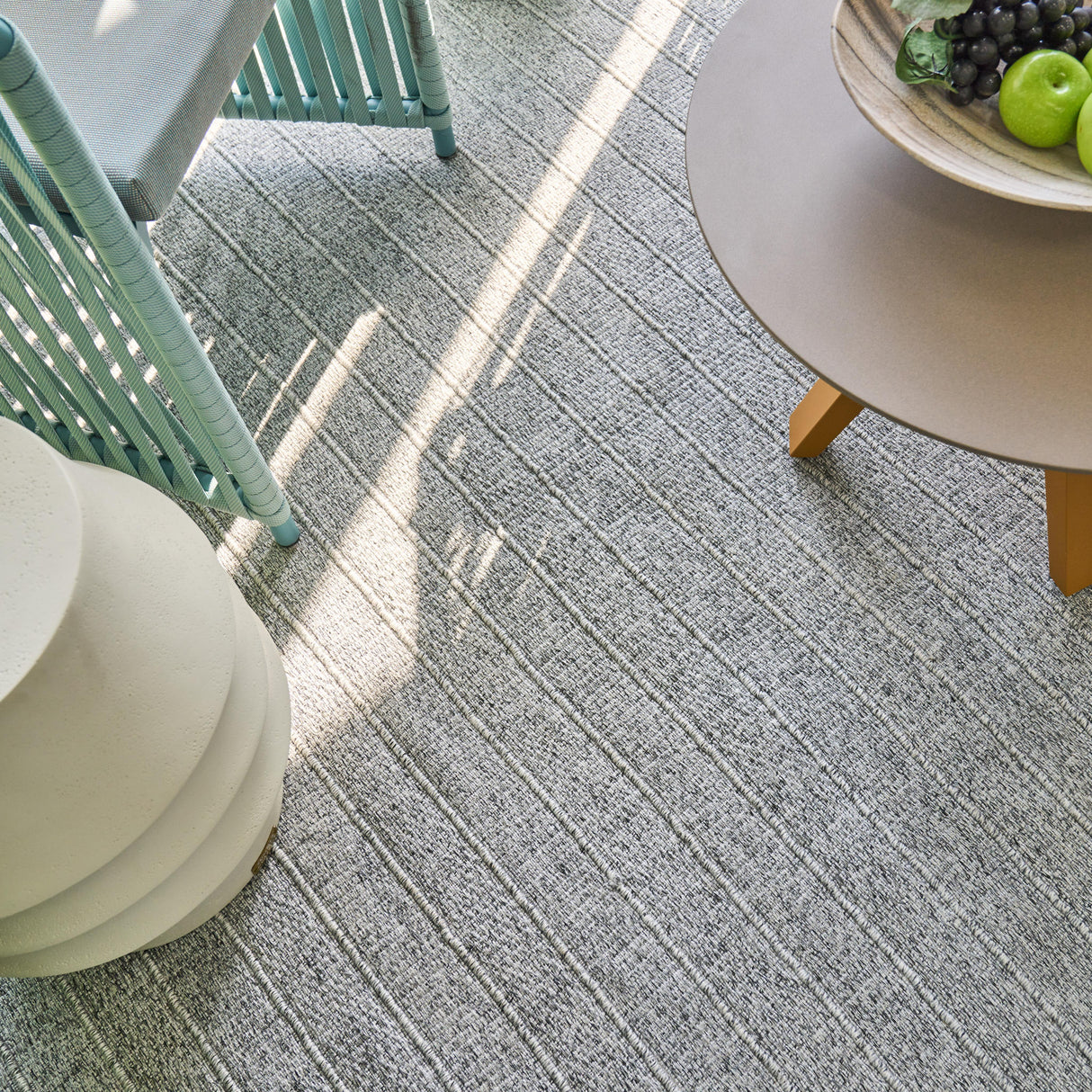 Exquisite Rugs Nova Indoor/Outdoor Flatweave PET yarn 4989 Gray 2' x 3' Area Rug