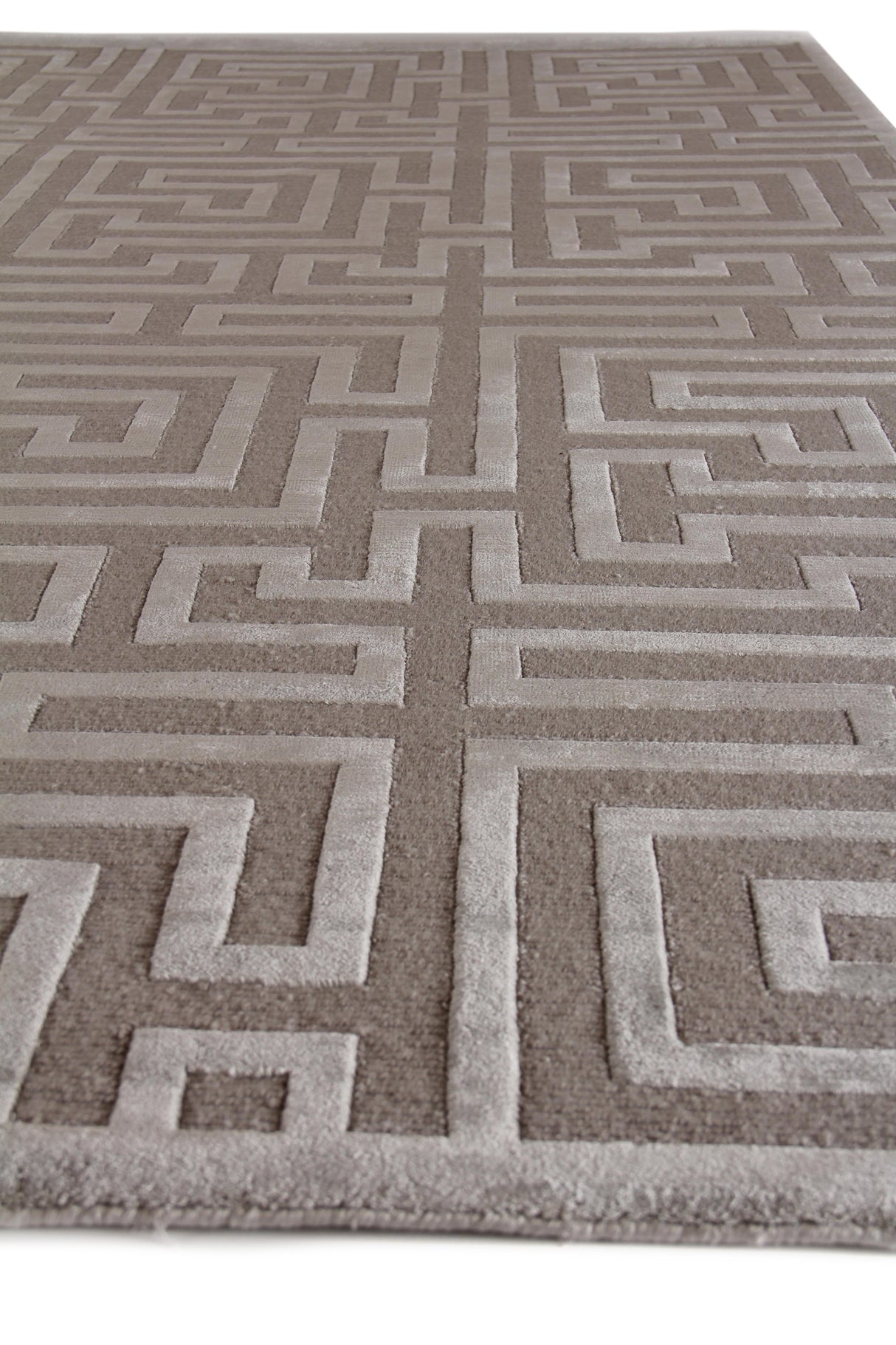 Exquisite Rugs Metro Velvet Hand Knotted Wool/Viscose in 5041 Taupe 8' x 10' Area Rug
