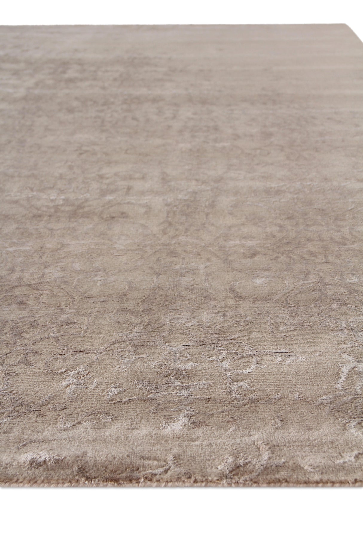 Exquisite Rugs Fine Bamboo Hand Knotted Bamboo Silk in 5045 Light Silver 10' x 14' Area Rug