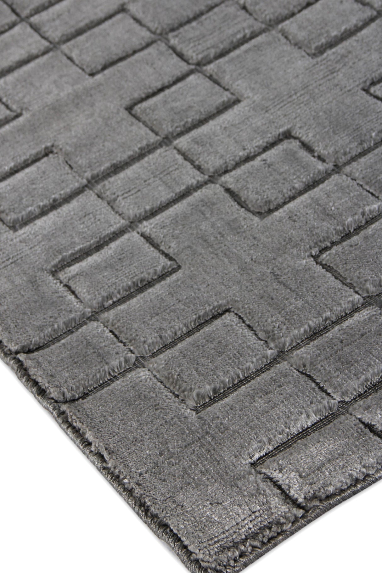 Exquisite Rugs Smooch Geo Hand Loomed Bamboo Silk in 5094 Dark Gray 6' x 9' Area Rug