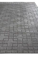 Exquisite Rugs Smooch Geo Hand Loomed Bamboo Silk in 5094 Dark Gray 6' x 9' Area Rug