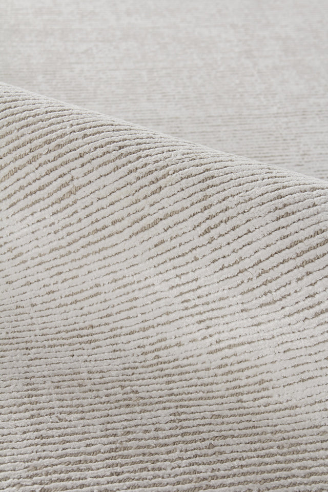 Exquisite Rugs Duo Hand-loomed Wool/Bamboo Silk 5175 White/Beige 15' x 15' Area Rug