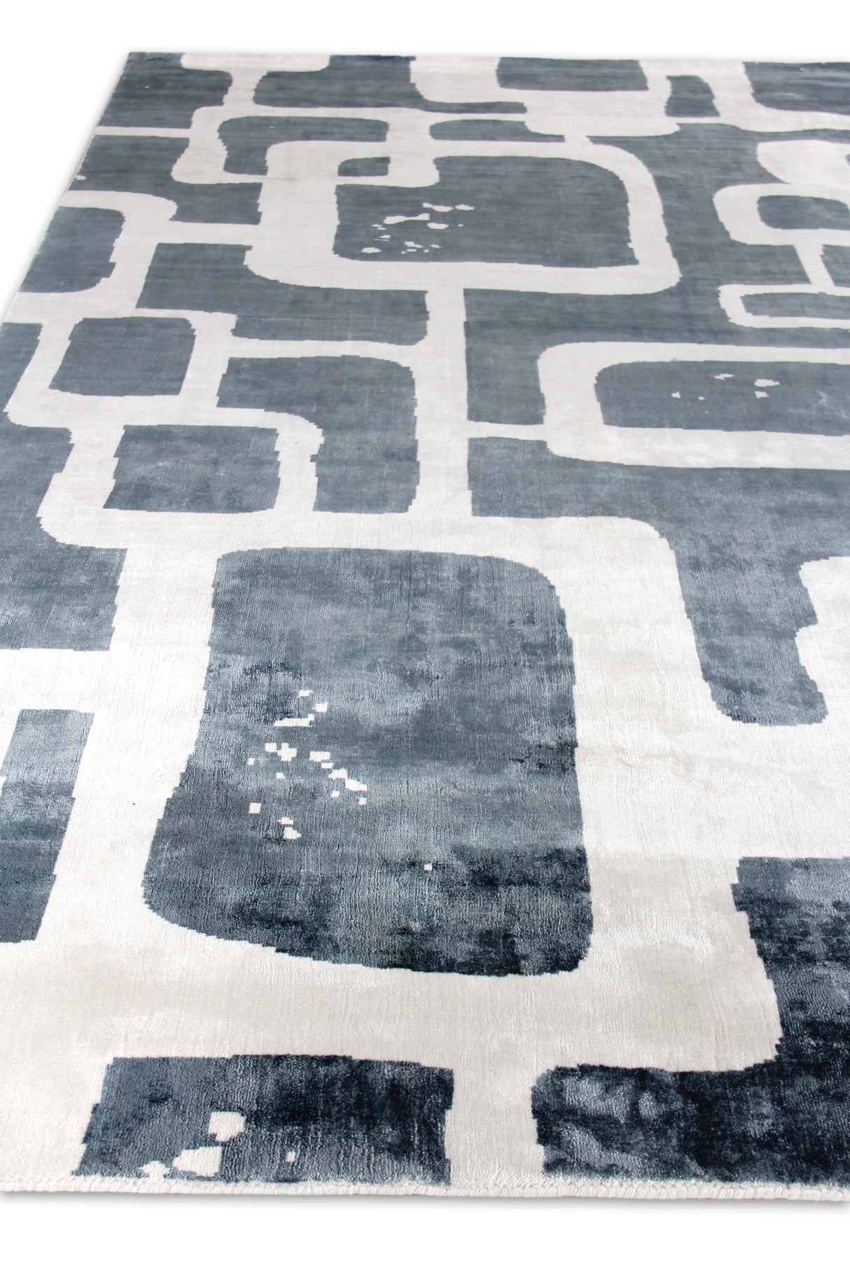 Exquisite Rugs Koda Hand Loomed Bamboo Silk in 5181 Denim/Ivory 10' x 14' Area Rug
