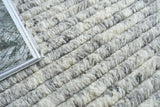 Exquisite Rugs Kaza Hand-loomed New Zealand Wool 5302 Ivory/Silver 2' x 3' Area Rug