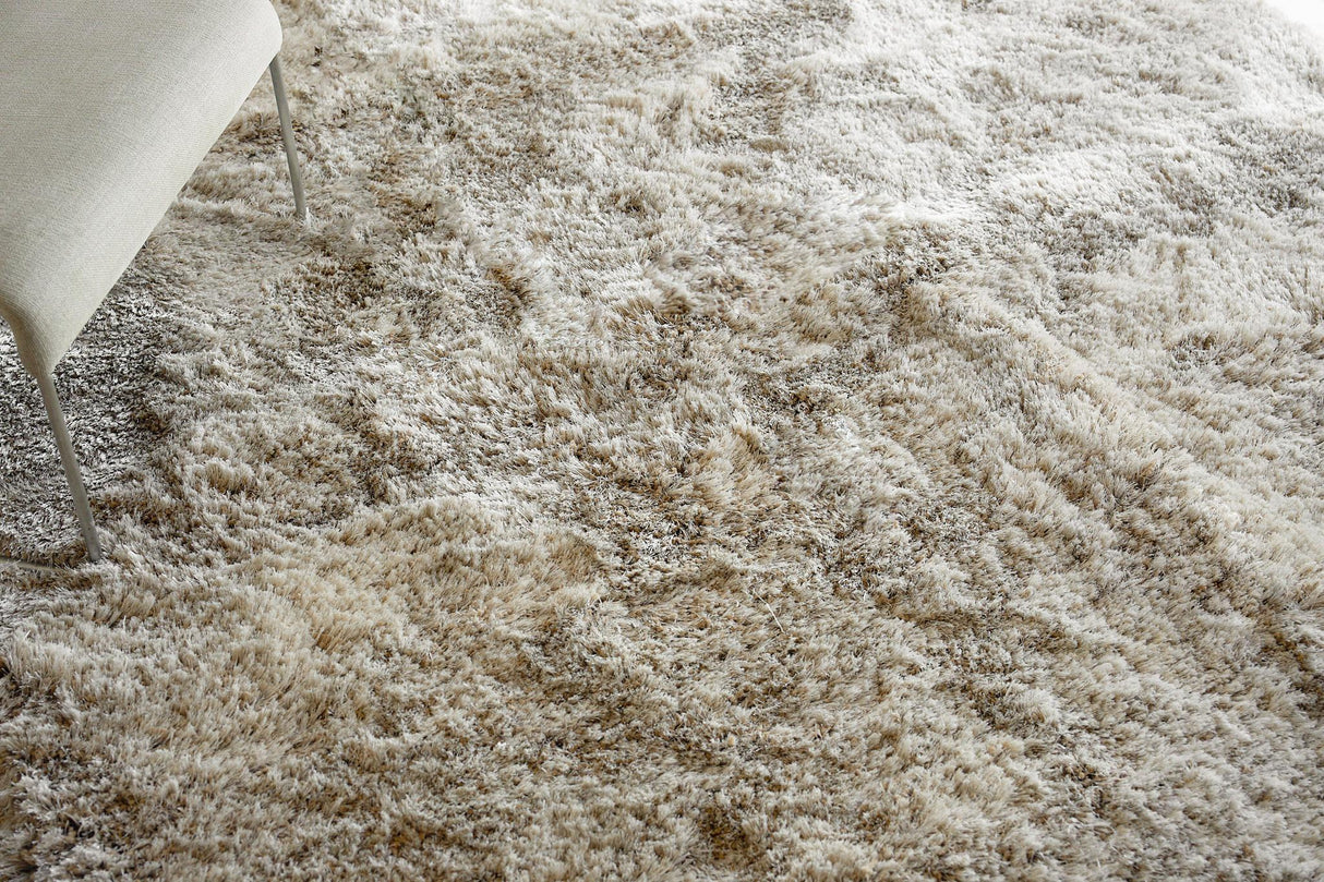 Exquisite Rugs Sumo Shag Hand Loomed Polyester/Microfiber in 5380 Light Beige 6' x 9' Area Rug