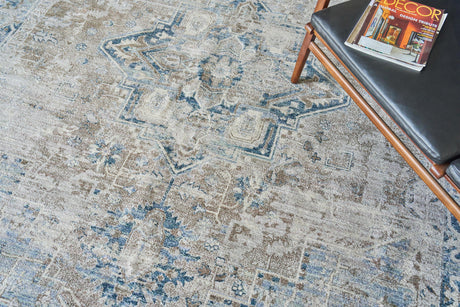 Exquisite Rugs The Met X Exquisite Rugs Vintage Looms 5676 Rust/Navy 2' x 3' Area Rug