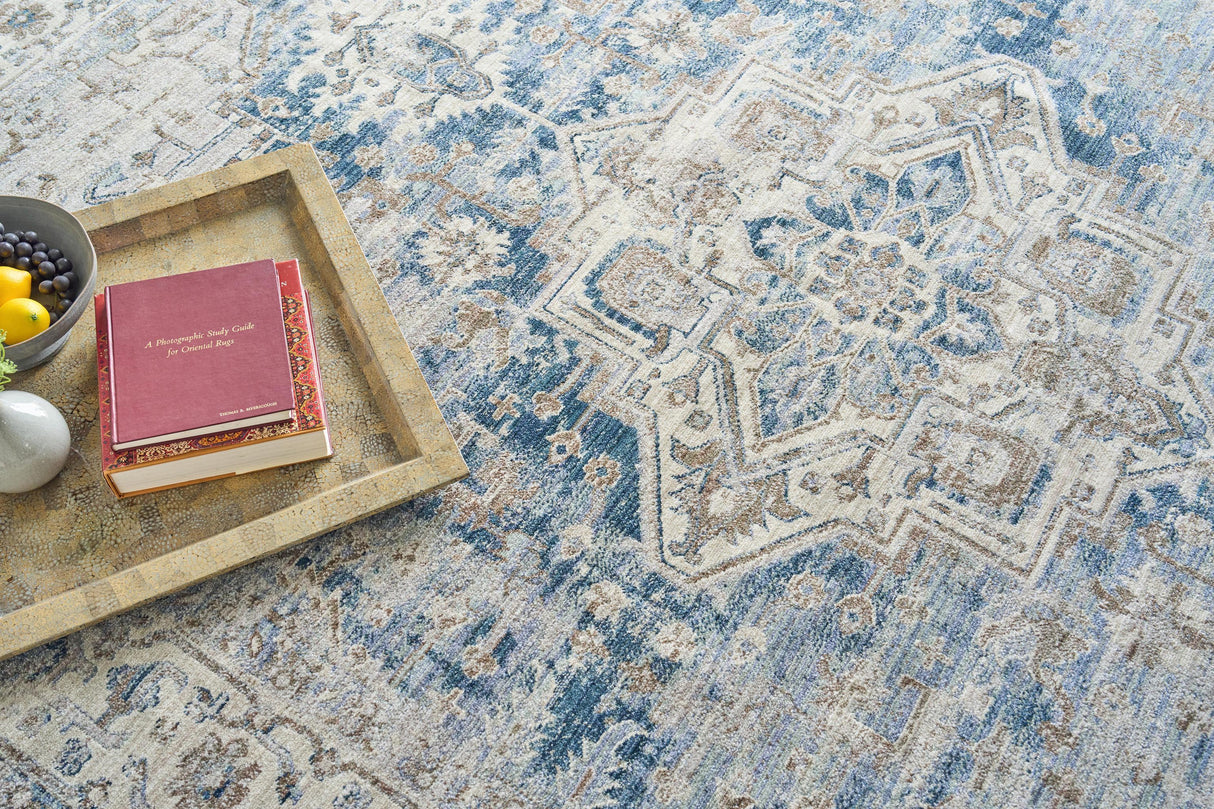 Exquisite Rugs Vintage Looms 5677 Blue/Beige Polyester powerloom 12' x 4' Area Rug