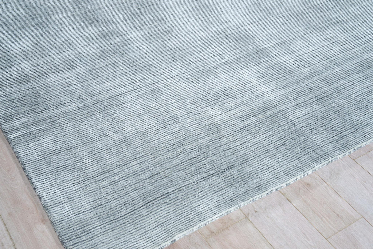 Exquisite Rugs Serena Hand Loomed Nylon/Bamboo Silk in 5874 Dark Gray 8' x 10' Area Rug