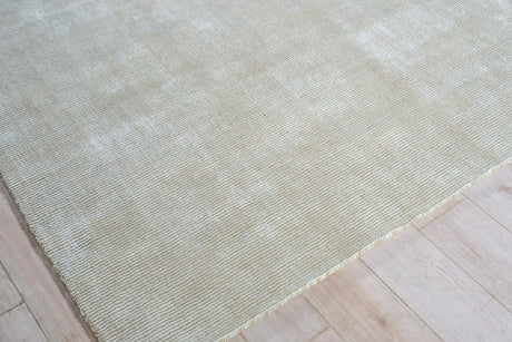 Exquisite Rugs Serena Hand Loomed Nylon/Bamboo Silk in 5772 Beige 8' x 10' Area Rug