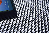 Exquisite Rugs Harbor Indoor/Outdoor Handwoven Polypropylene 6043 White/Black 2' x 3' Area Rug