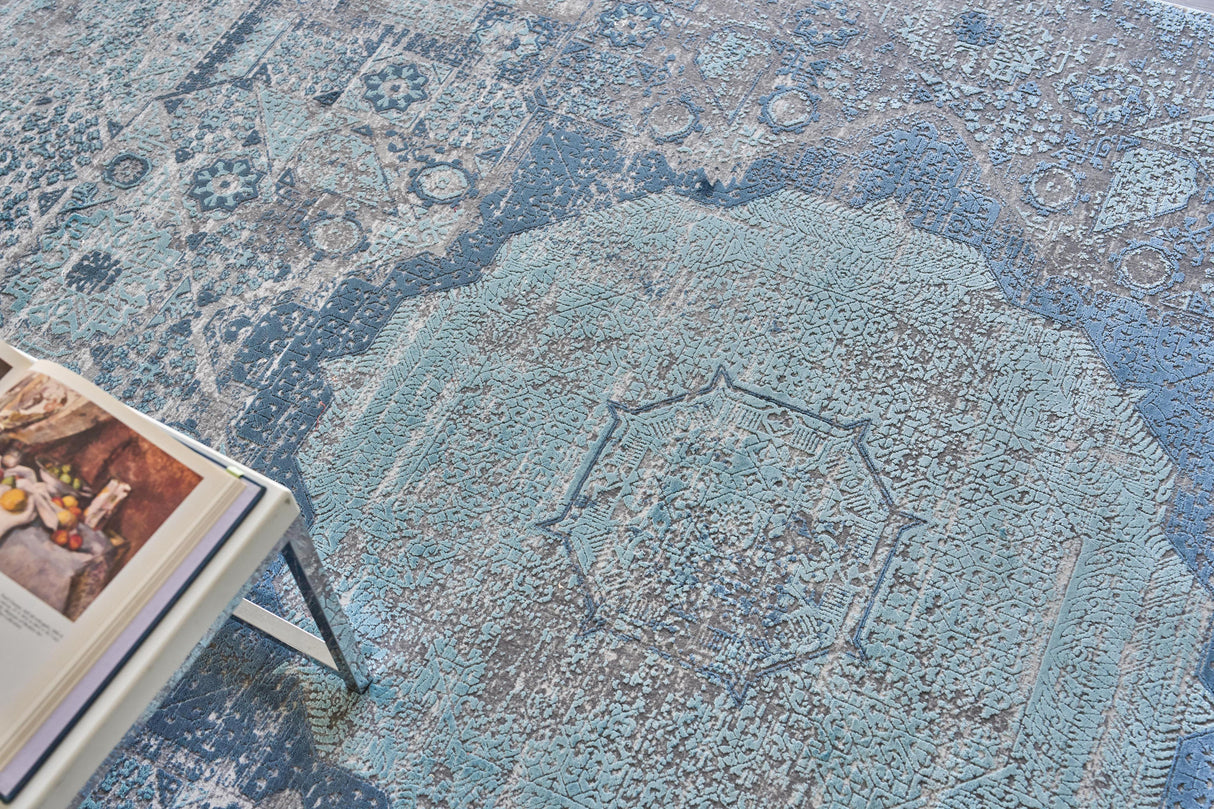 Exquisite Rugs Palace Powerloom Acrylic/Viscose in 6169 Ivory/Blue 6.42' x 9.83' Area Rug