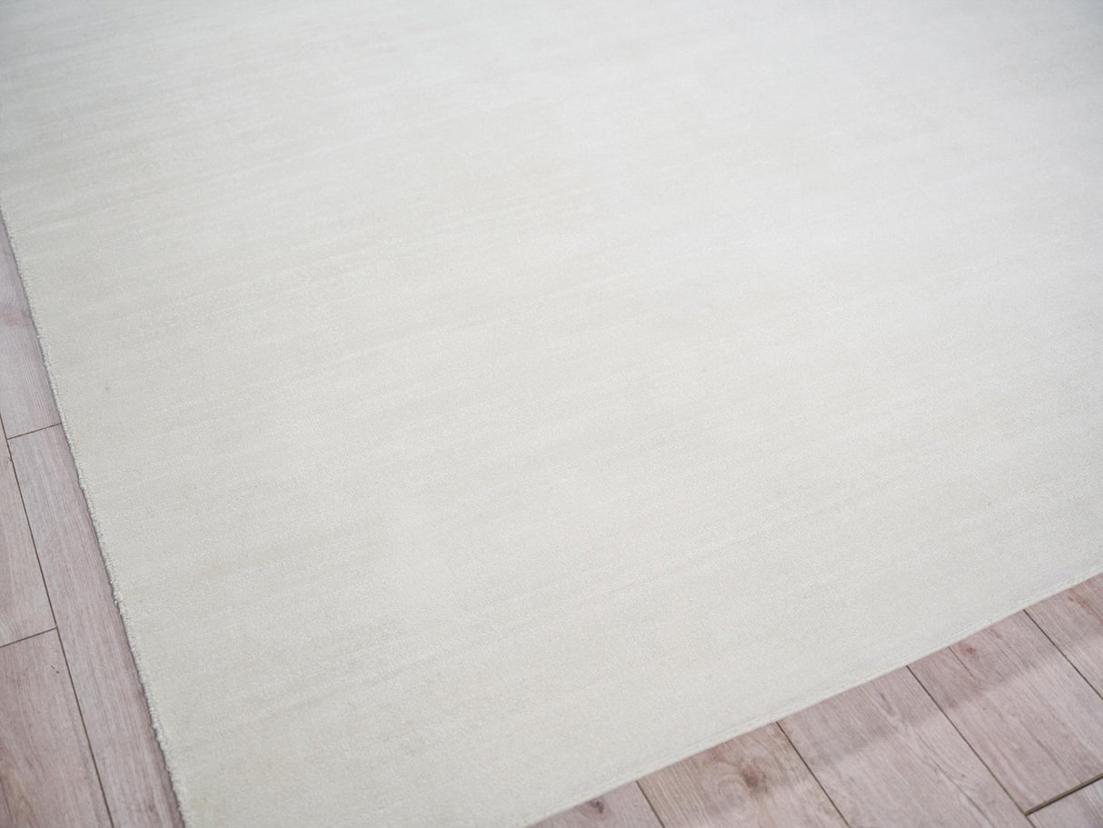 Exquisite Rugs Martelli Modern Handmade Silky Nylon in 6431 White 4' x 6' Area Rug