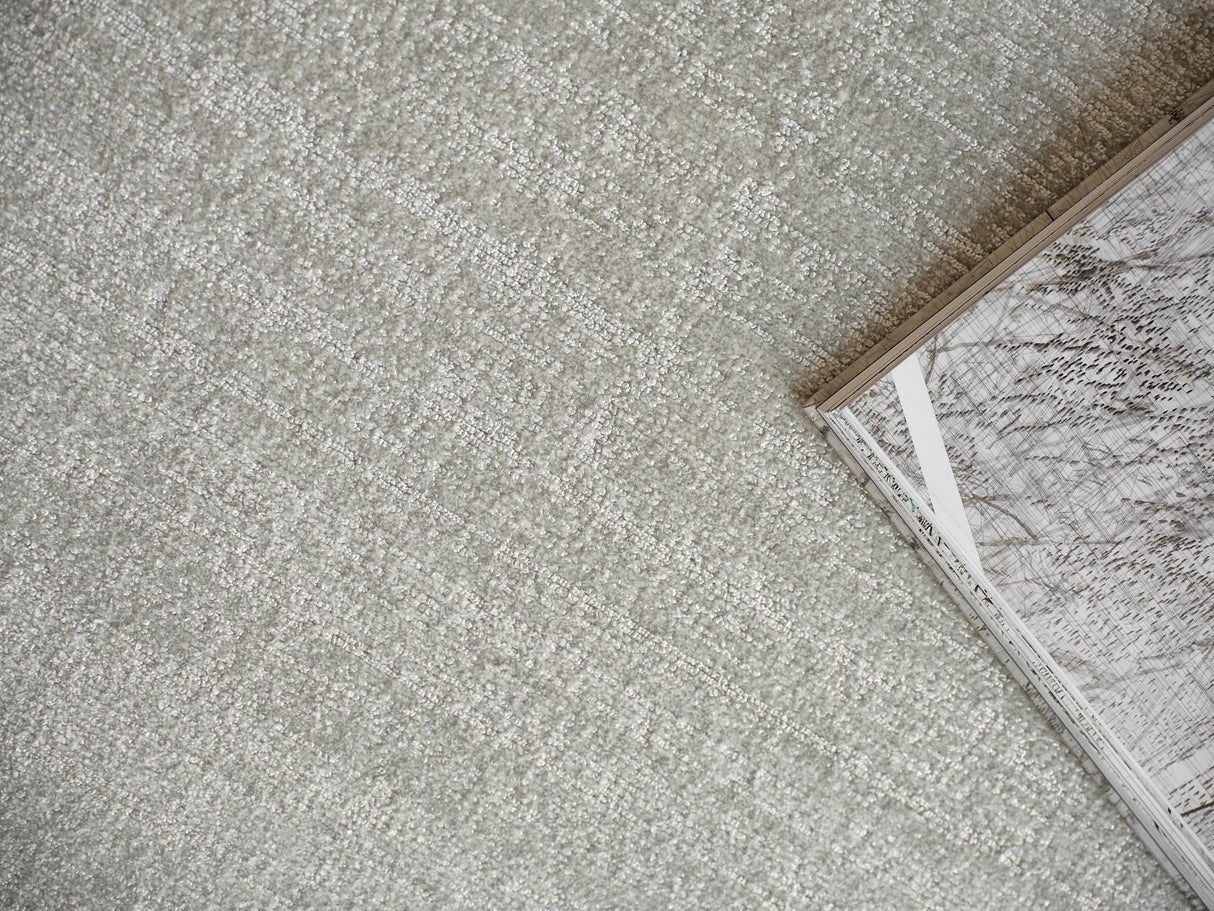 Exquisite Rugs Martelli Modern Handmade Silky Nylon in 6432 Light Silver 10' x 14' Area Rug