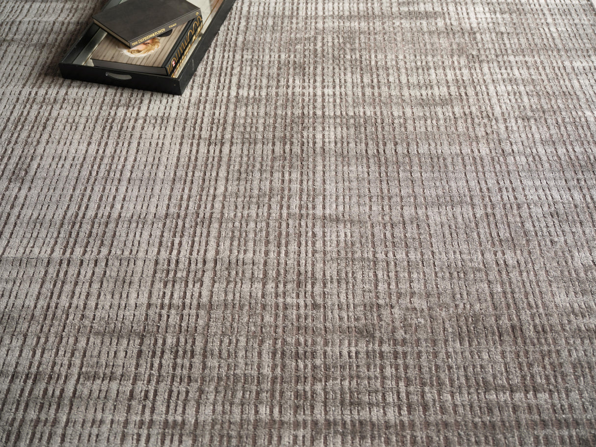 Exquisite Rugs Cabrini Modern Handmade Silky Nylon in 6487 Brown 2' x 3' Area Rug