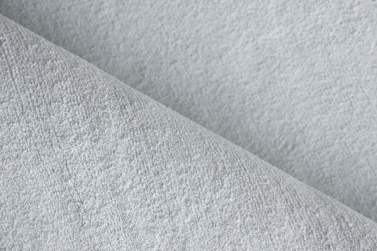 Exquisite Rugs Velutto Modern Handloomed Nylon 6537 White 2' x 3' Area Rug