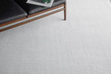 Exquisite Rugs Velutto Modern Handloomed Nylon 6537 White 2' x 3' Area Rug
