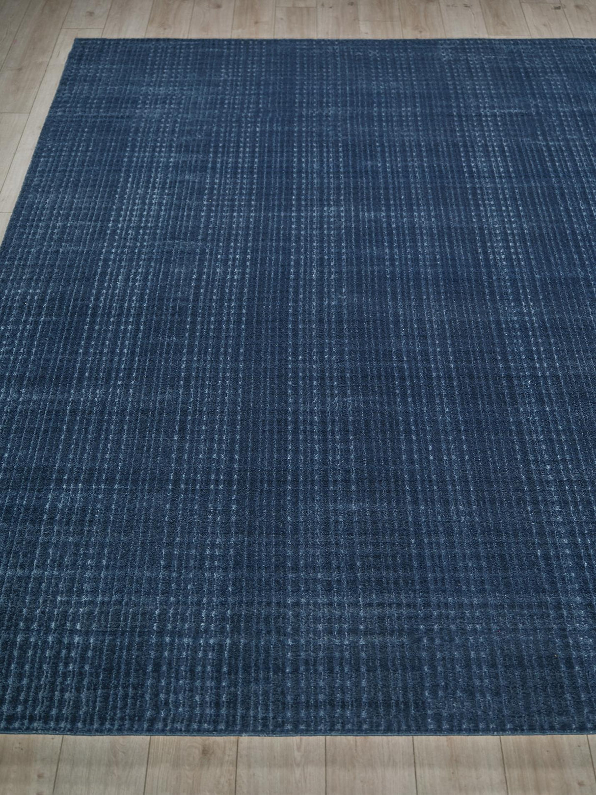 Exquisite Rugs Cabrini Modern Handmade Silky Nylon in 6731 Navy 12' x 18' Area Rug