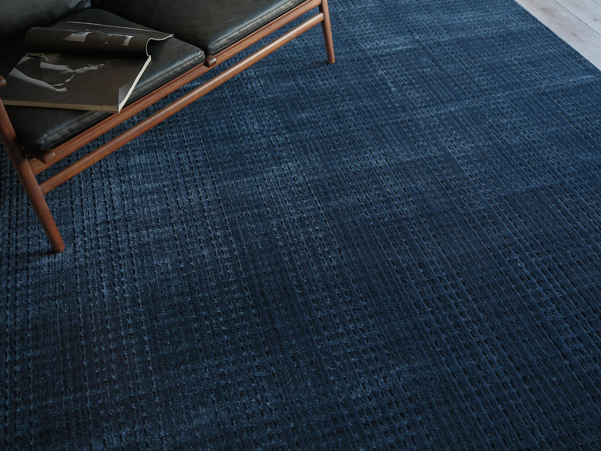 Exquisite Rugs Cabrini Modern Handmade Silky Nylon in 6731 Navy 9' x 12' Area Rug