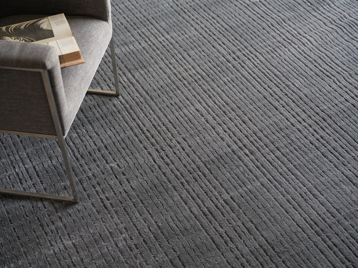 Exquisite Rugs Exquisite Rugs Cabrini Modern Handmade Silky Nylon in 6732 Gray 2' x 3' Area Rug