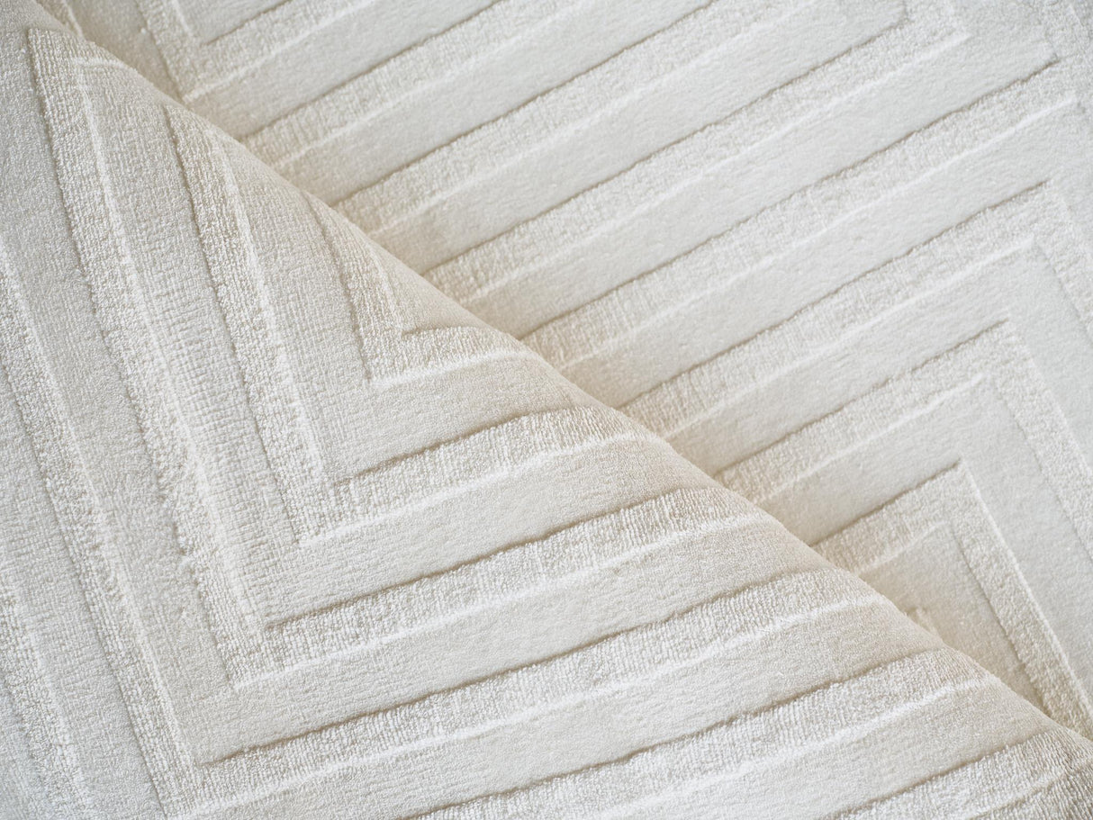 Exquisite Rugs Tovello Modern Handmade Silky Nylon in 6746 White 10' x 8' Area Rug