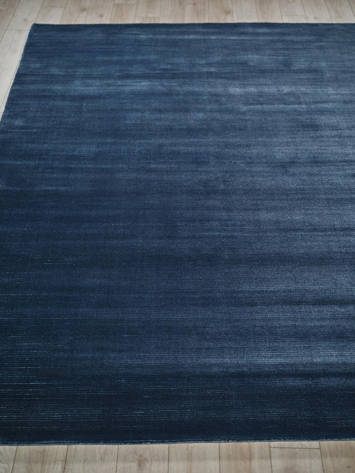 Exquisite Rugs Pavia Modern Handmade Silky Nylon in 6759 Navy 12' x 9' Area Rug