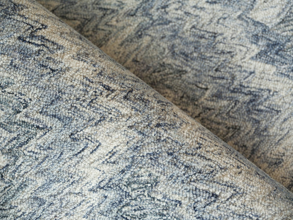 Exquisite Rugs Bargello Hand Tufted New Zealand Wool in 6815 Light Blue 4' x 6' Area Rug