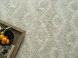 Exquisite Rugs Bargello Hand Tufted New Zealand Wool in 6817 Light Green 8' x 10' Area Rug