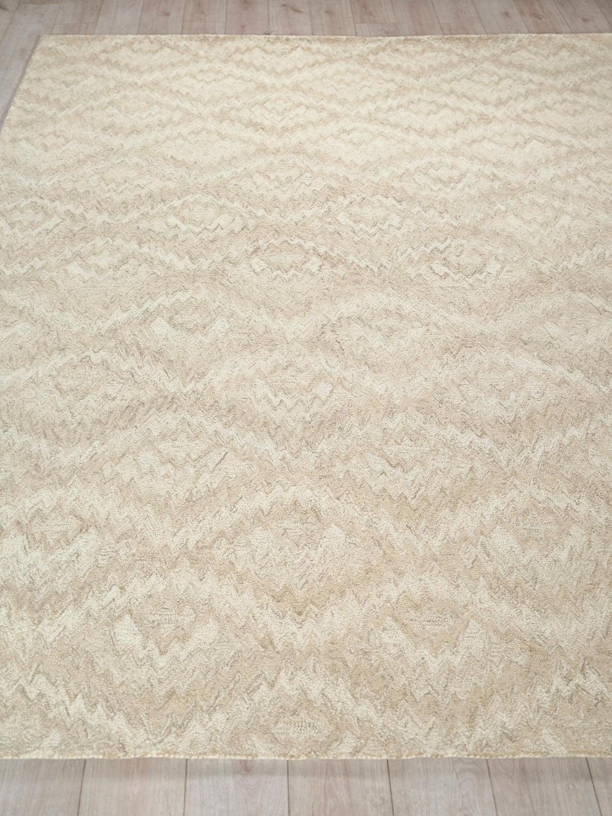 Exquisite Rugs Bargello Hand Tufted New Zealand Wool in 6819 Beige 8' x 10' Area Rug