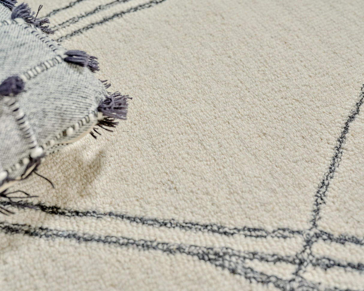 Exquisite Rugs Tangiers Handmade Hand-tufted New Zealand Wool on Canvas 6861 Ivory/Black 14' x 16' Area Rug