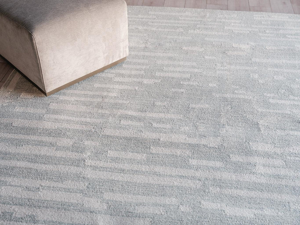 Exquisite Rugs Exquisite Rugs Carmel Handmade Hand-tufted New Zealand Wool on Canvas 6871 Light Gray/Ivory 14' x 18' Area Rug