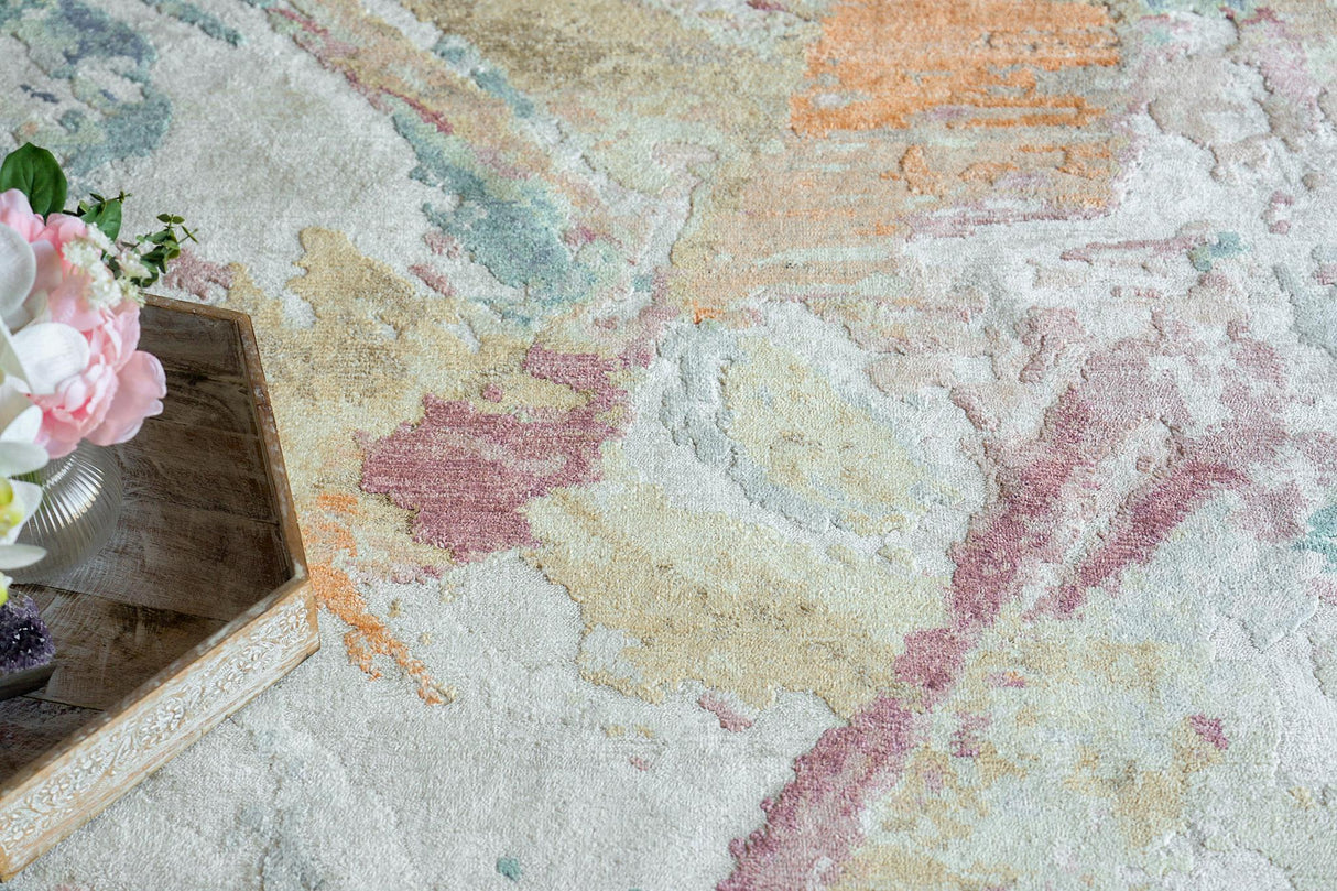 Exquisite Rugs Floor Art Hand-Knotted Bamboo Silk 6880 Silver/Blush 4' x 6' Area Rug