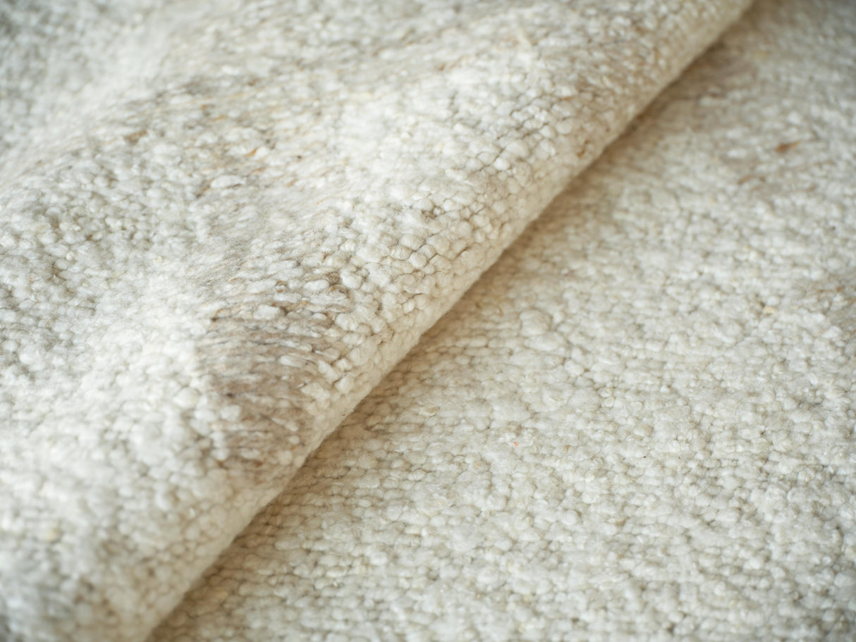 Exquisite Rugs Kokomo Flatweave New Zealand Wool in 7252 Ivory/Sand 2' x 3' Area Rug