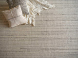Exquisite Rugs Elko Hand Loomed New Zealand Wool in 7254 Gray 6' x 9' Area Rug