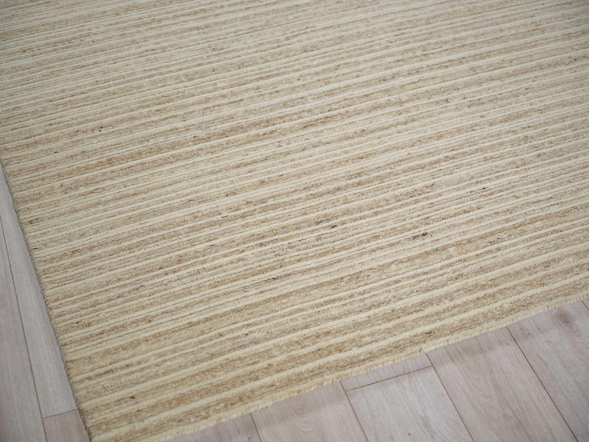Exquisite Rugs Elko Hand Loomed New Zealand Wool in 7255 Beige 6' x 9' Area Rug