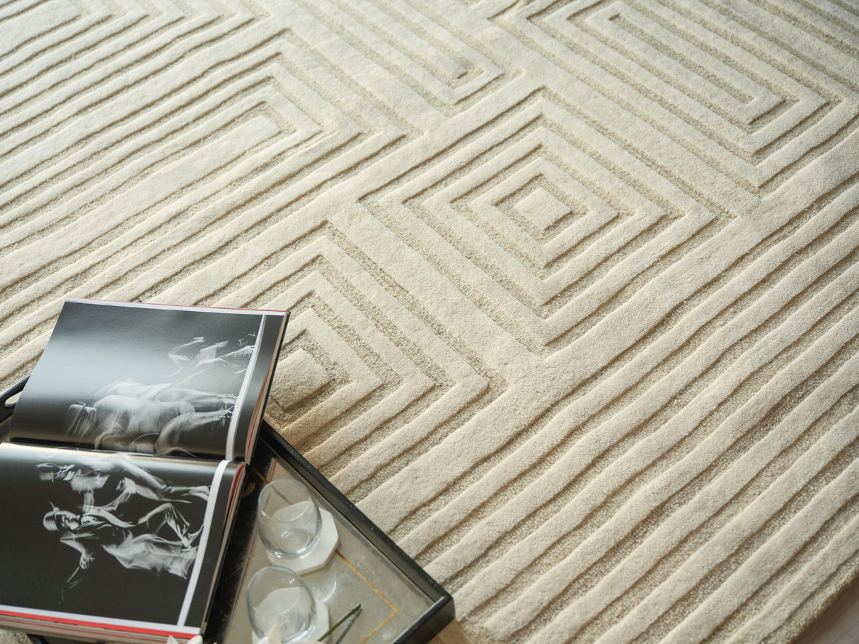 Exquisite Rugs Teton Hand Tufted New Zealand Wool in 7256 Cream/Ivory 6' x 9' Area Rug
