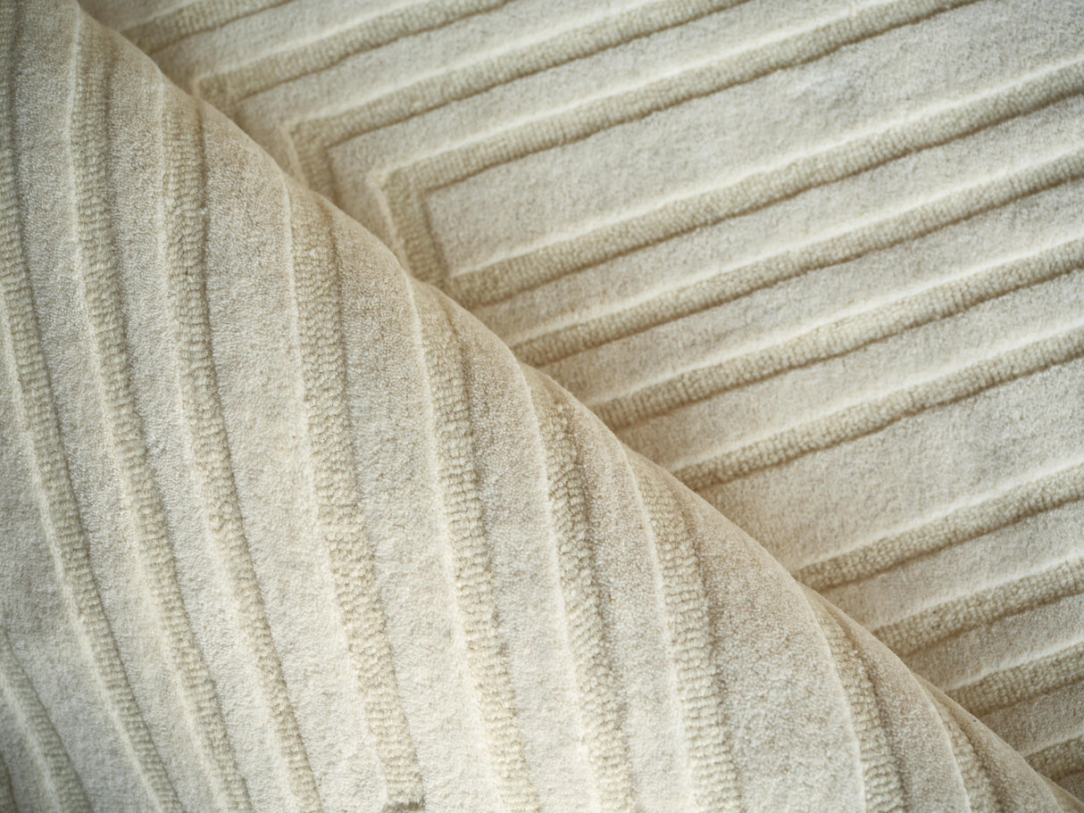 Exquisite Rugs Teton Hand Tufted New Zealand Wool in 7257 Beige/Ivory 14' x 18' Area Rug