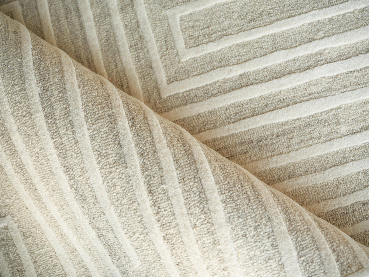 Exquisite Rugs Teton Hand Tufted New Zealand Wool in 7259 Cream/Ivory 15' x 12' Area Rug