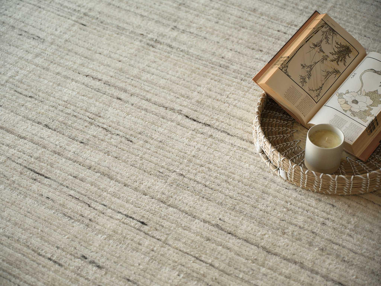 Exquisite Rugs Elko Hand Loomed New Zealand Wool in 7270 Silver 12' x 15' Area Rug