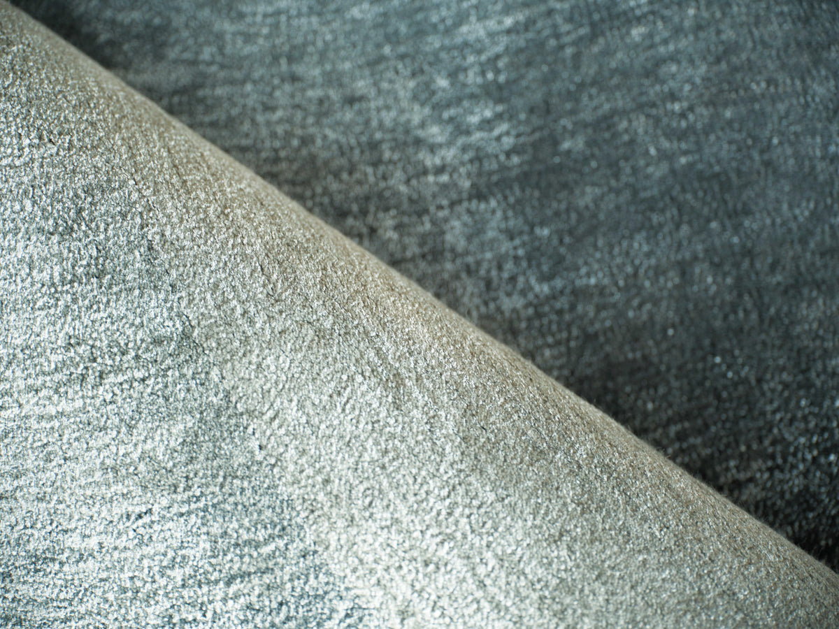 Exquisite Rugs Mitomo Hand Tufted Wool/Bamboo Silk in 7276 Sea Green 4' x 6' Area Rug