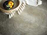 Exquisite Rugs Mitomo Hand Tufted Wool/Bamboo Silk in 7280 Taupe 7' x 5' Area Rug