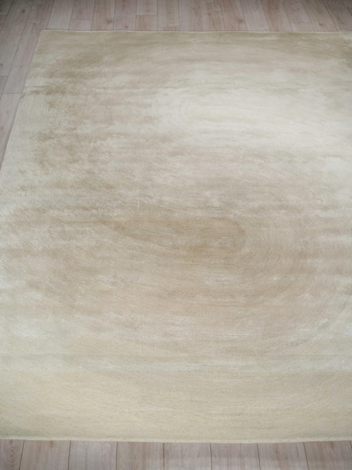 Exquisite Rugs Mitomo Hand Tufted Wool/Bamboo Silk in 7281 Pearl 12' x 15' Area Rug