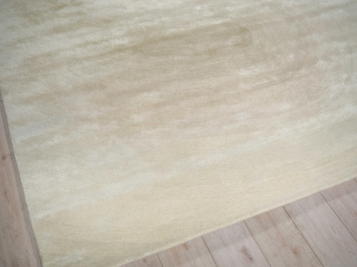 Exquisite Rugs Mitomo Hand Tufted Wool/Bamboo Silk in 7281 Pearl 5' x 7' Area Rug