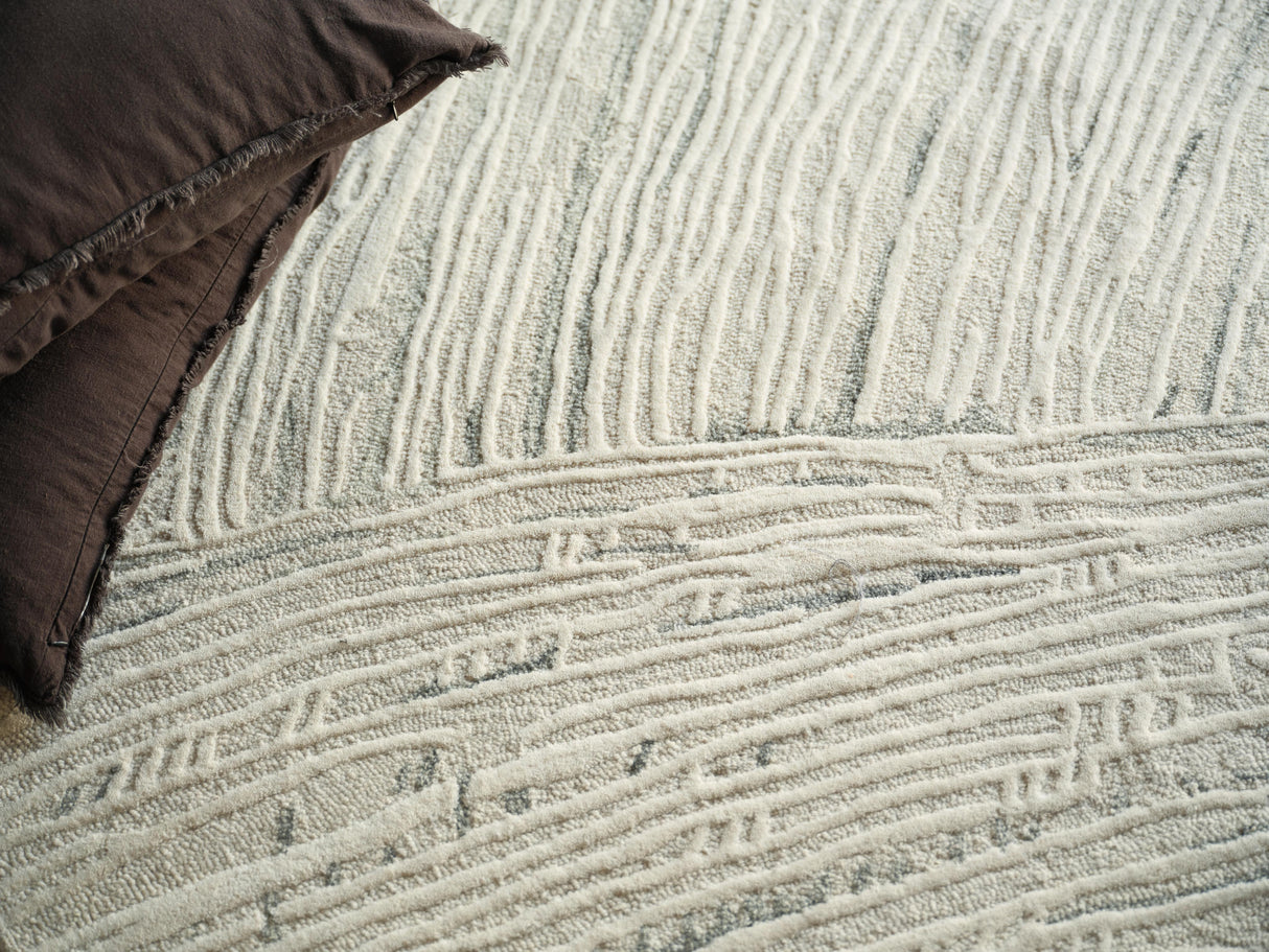 Exquisite Rugs Entro Hand Tufted New Zealand Wool in 7318 Silver/Ivory 10' x 14' Area Rug
