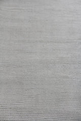 Exquisite Rugs Dove Hand Loomed Viscose in 9481 Light Blue 14' x 18' Area Rug