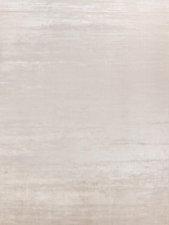 Exquisite Rugs Dove Plain Hand Loomed Viscose in 9654 Silver 8' x 10' Area Rug
