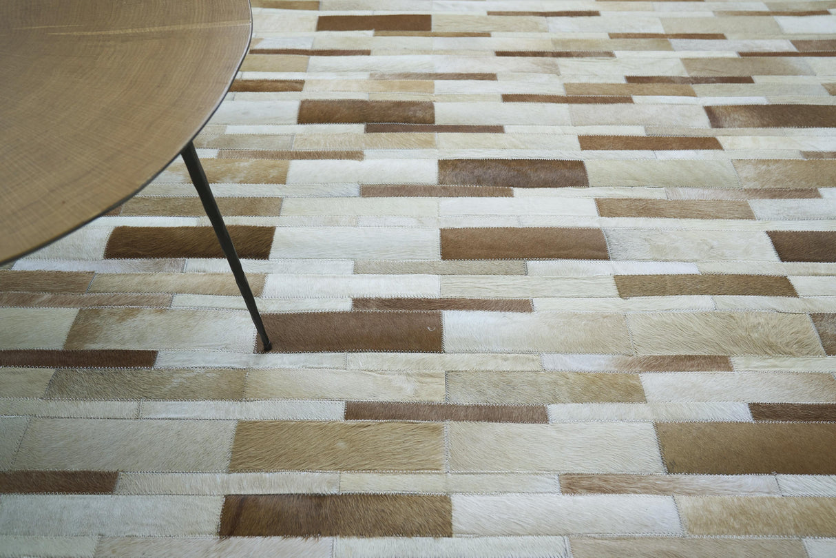 Exquisite Rugs Natural Hide Handmade Leather Hide in 9784 Beige 13.5' x 17.5' Area Rug